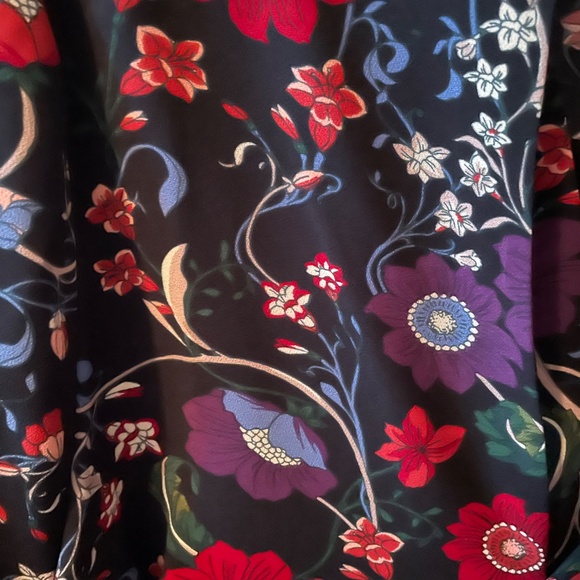 Floral top - Picture 5 of 7